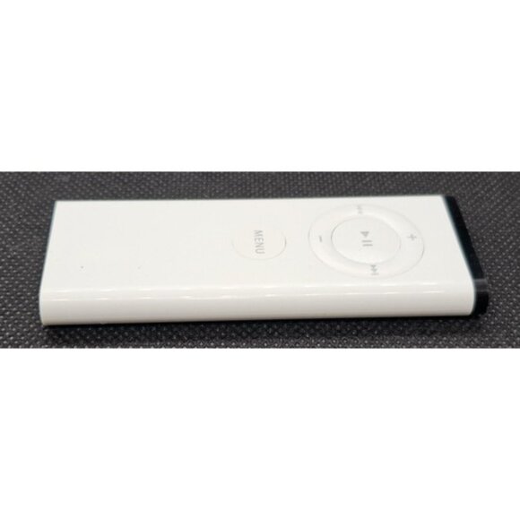 Apple White Remote Control - Picture 11 of 11